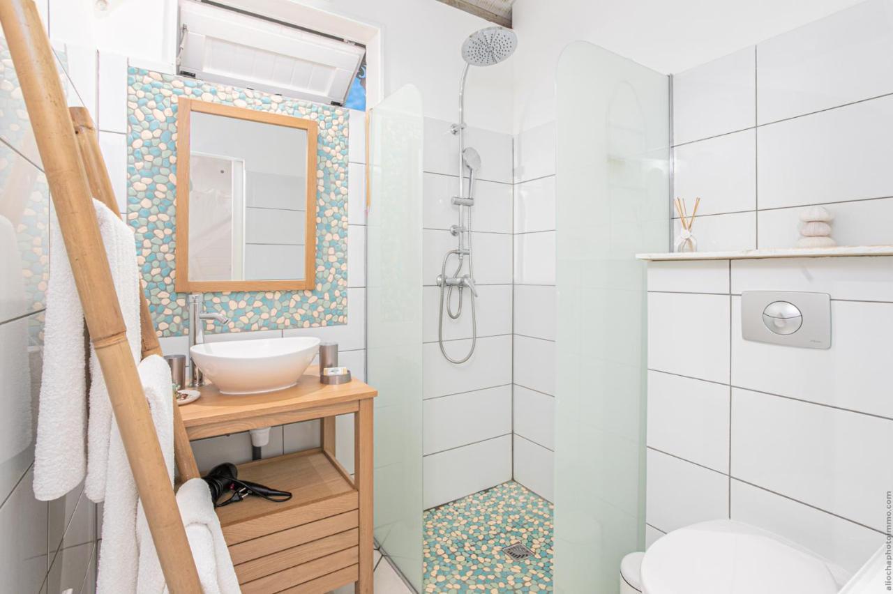 Bungalow Vanille Pacane - Vue Mer Avec Spa Prive Les Trois-Ilets Eksteriør bilde