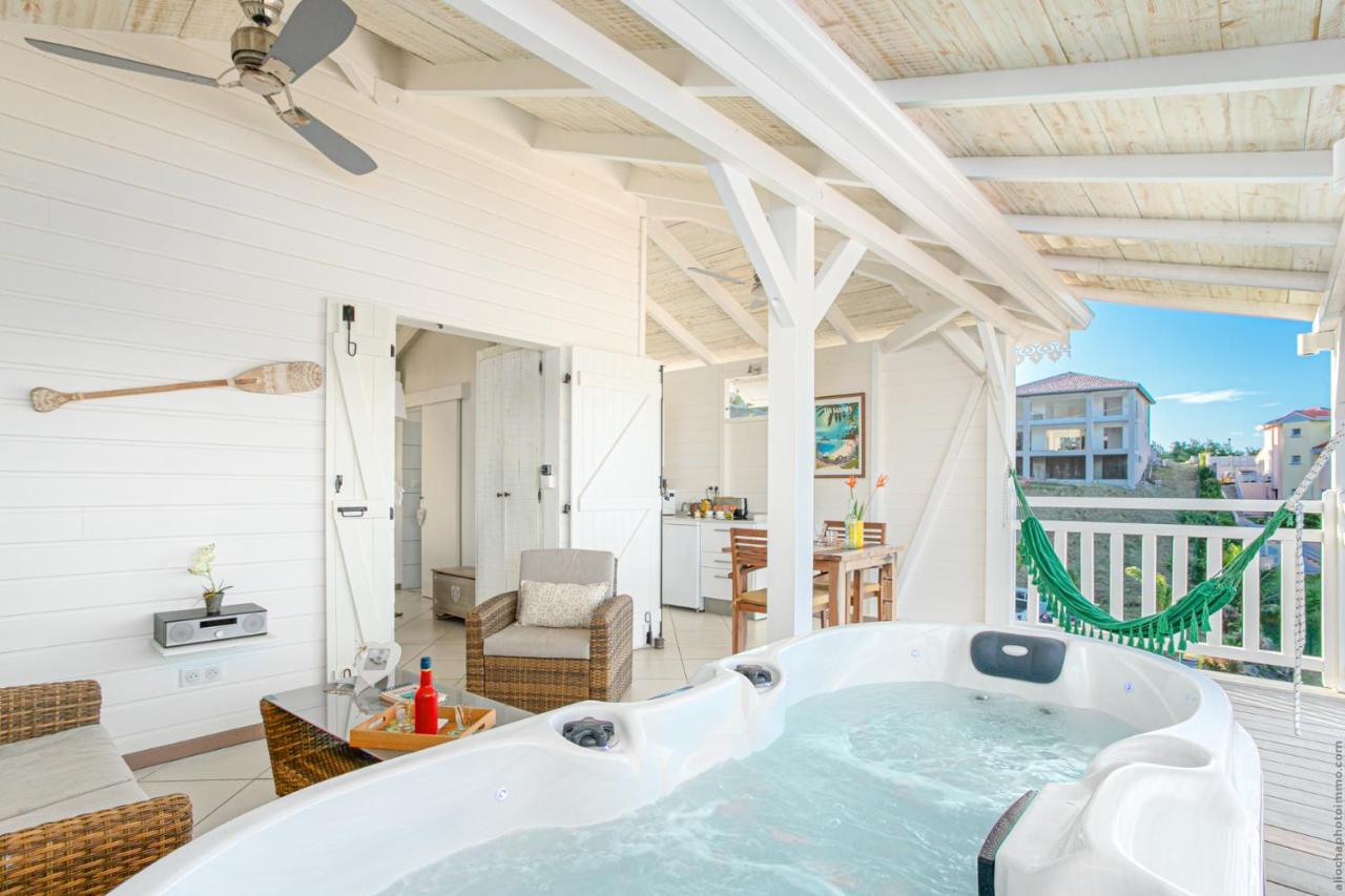 Bungalow Vanille Pacane - Vue Mer Avec Spa Prive Les Trois-Ilets Eksteriør bilde
